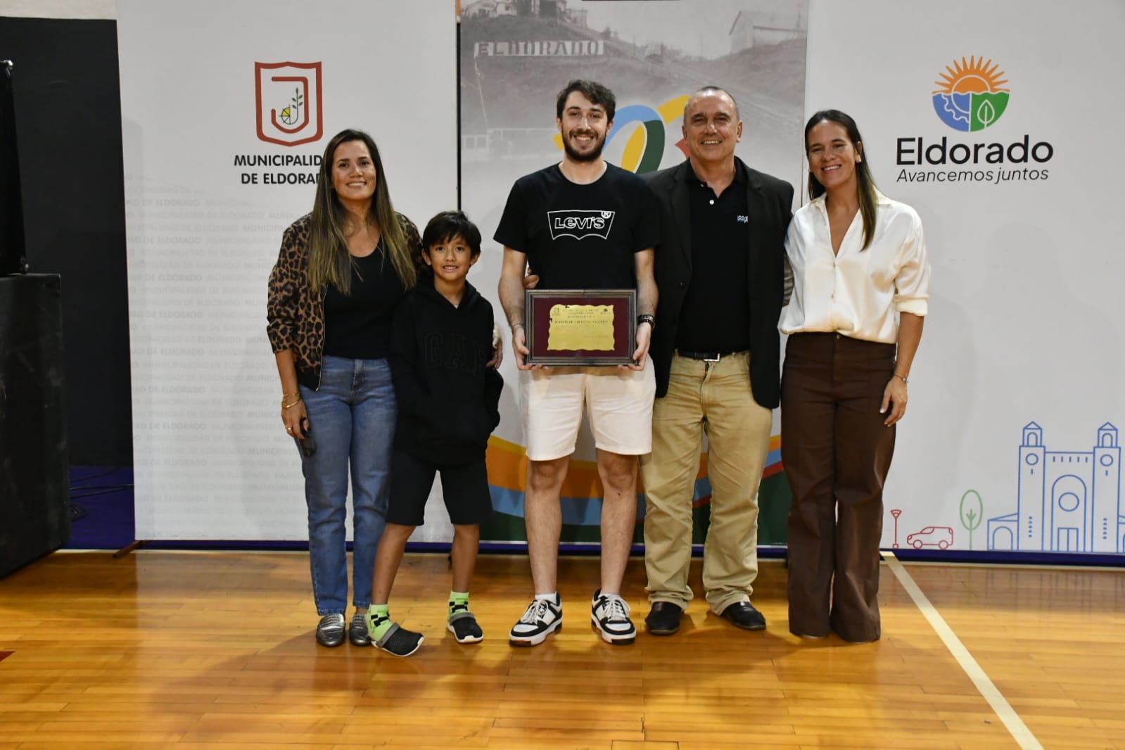Día Provincial del Deporte: Se realizó la ceremonia de reconocimientos a deportistas destacados  2